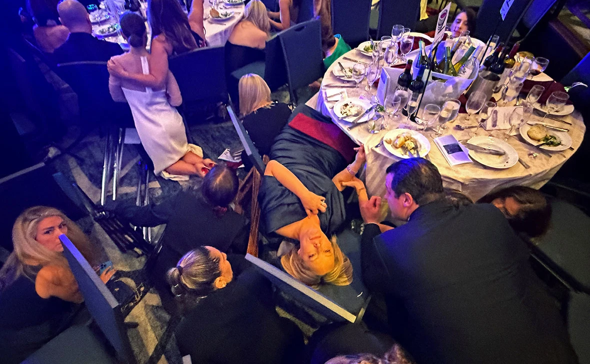 Evan Vucci / Reuters