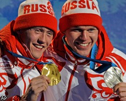Лыжники Н.Крюков и А.Панжинский выиграли спринтерскую гонку 
