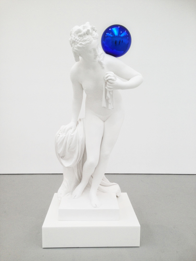 Скульптура Джеффа Кунса &laquo;Gazing Ball (Diana)&raquo;, 2013 г.