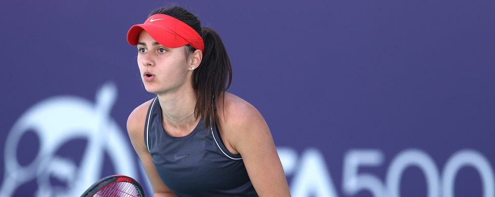 Российская теннисистка победила шестую ракетку мира на турнире в Абу-Даби