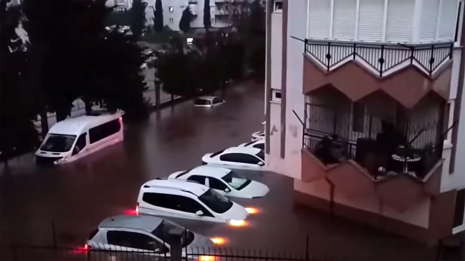 <p>Наводнение в&nbsp;Анталье</p>