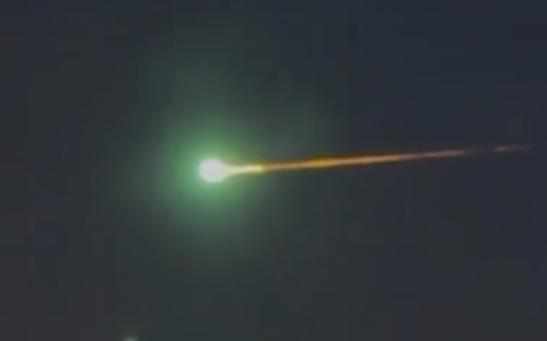 Ученый заявил, что «все сходится» в версии о таинственном болиде в Москве