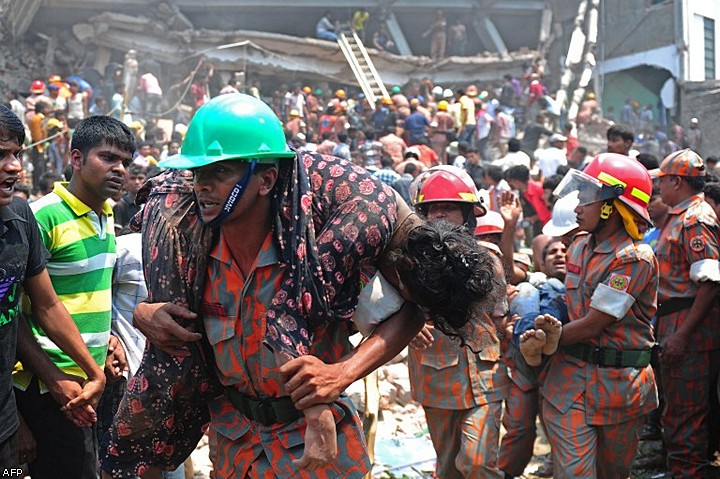 В Бангладеш обрушилось восьмиэтажное здание