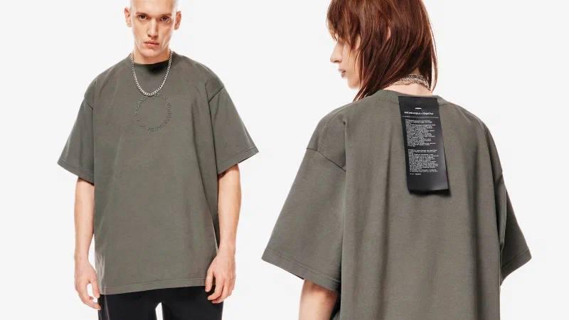 Совместная коллекция нейросети GigaChat и бренда post post scriptum