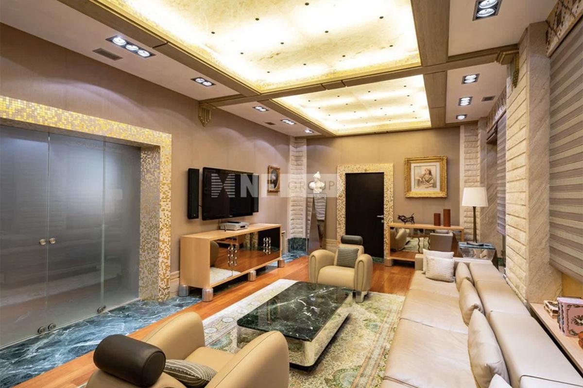 Как выглядят самые дорогие продающиеся в мегаполисах России дома