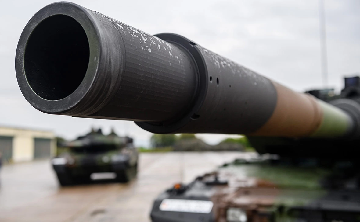 Jens Schlueter / Getty Images