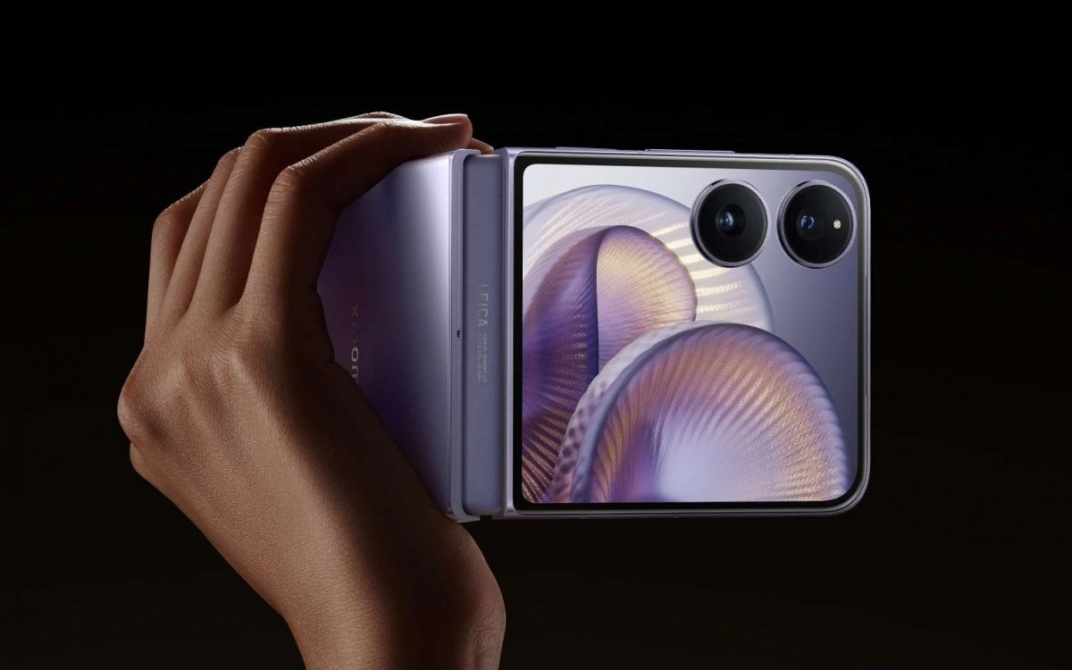Xiaomi Mix Flip 2