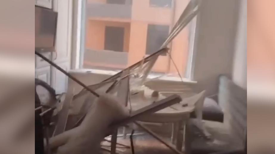 Погром в квартире после взрыва газа в многоэтажке в Махачкале. Видео