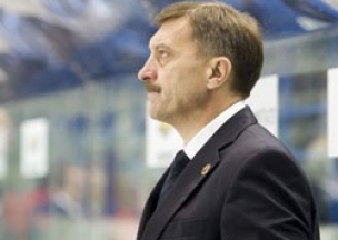 В КХЛ состоялась первая тренерская отставка