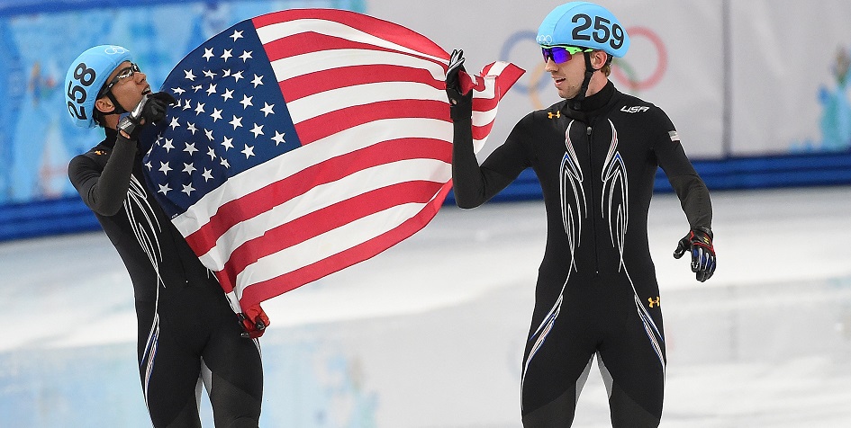 Кристофер Кревелинг (справа) с&nbsp;партнером по&nbsp;сборной США ​Джоном Сельски на&nbsp;Олимпиаде в&nbsp;Сочи