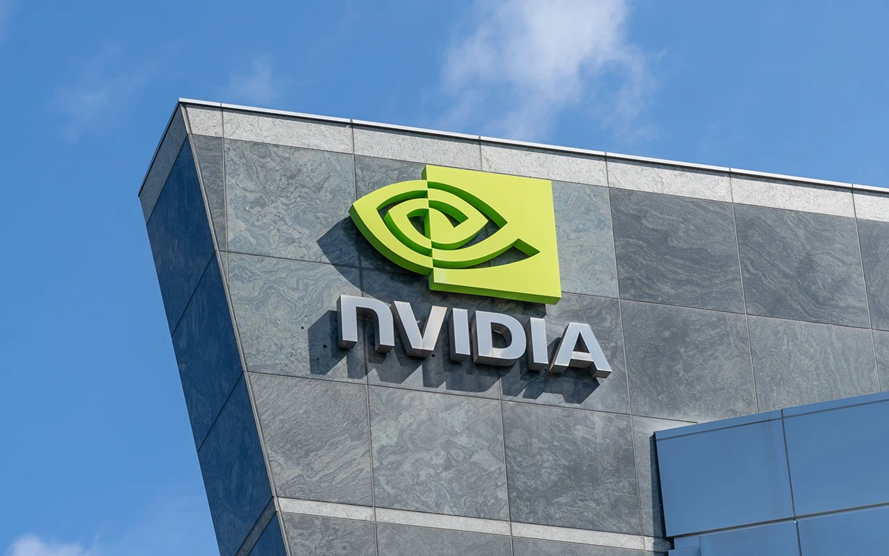 Отец дата-центров»: как Yotta стала первым партнером Nvidia в Индии - РБК  Отрасли