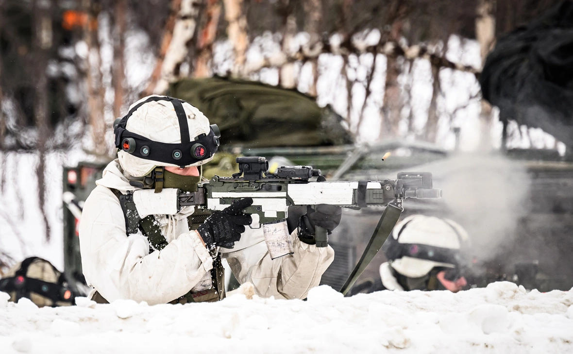 Leon Neal / Getty Images