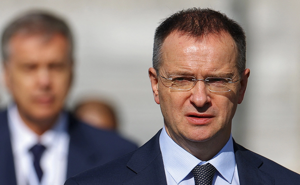 Murad Sezer / Reuters