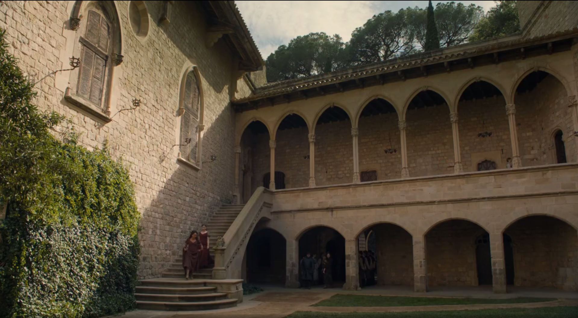 Внутренний двор замка Святой Флорентины