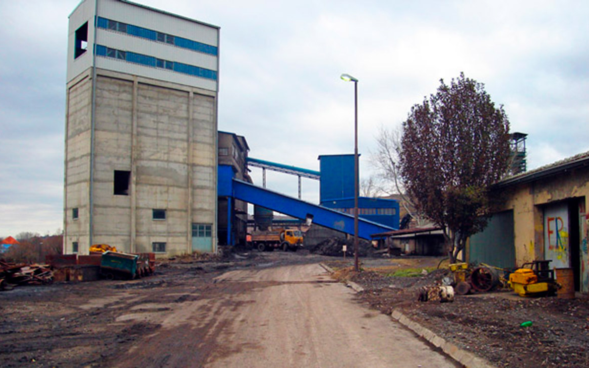 При обрушении на угольной шахте в Сербии погибли восемь горняков