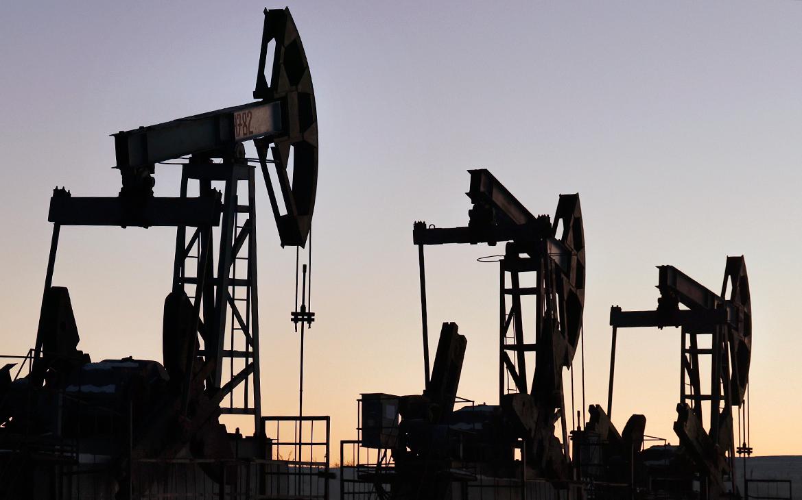 Россия продлила решение о сокращении нефтедобычи до июля
