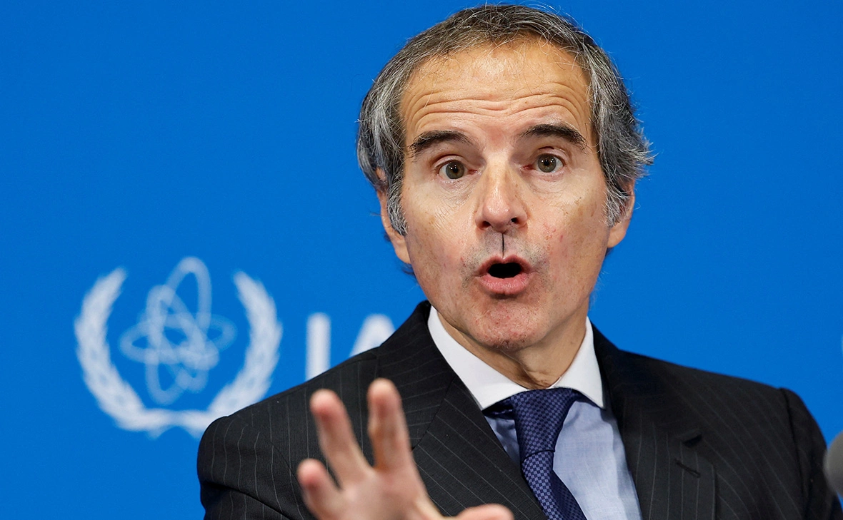 Lisa Leutner / Reuters