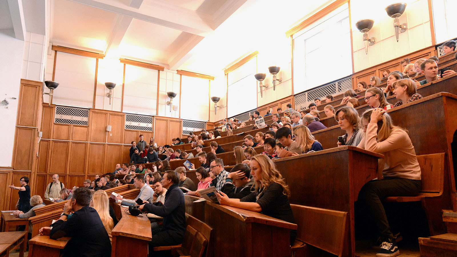 Минобрнауки сообщило об отчислении каждого 10-го студента из вузов России