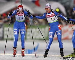 Российские биатлонистки выиграли серебро в эстафете 