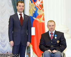Д.Медведев вручил в Кремле государственные награды героям Паралимпиады
