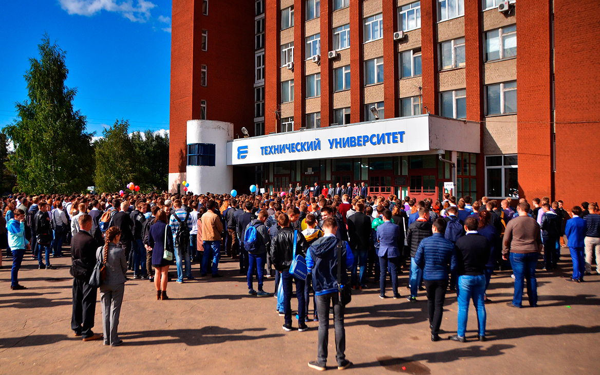 В Ярославле задержали студента после угроз устроить стрельбу