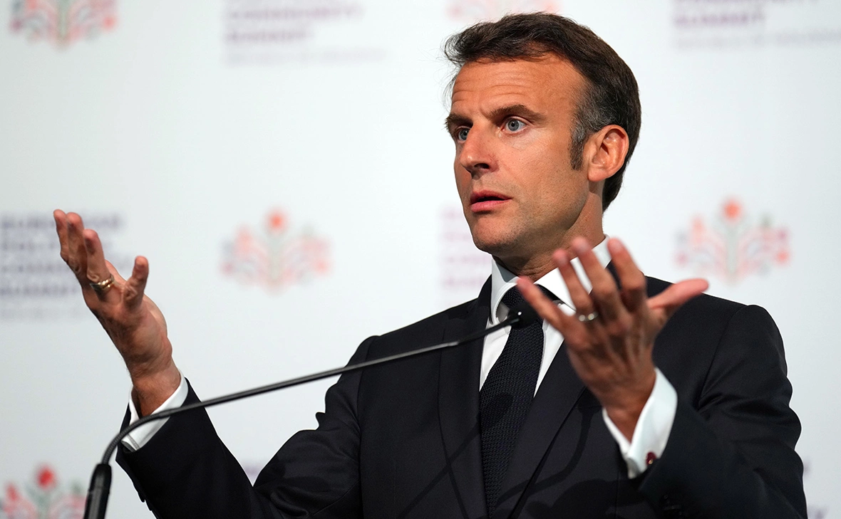 Carl Court / Getty Images