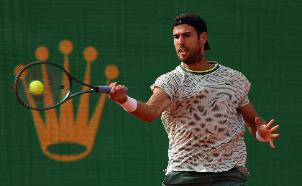 Julian Finney / Getty Images