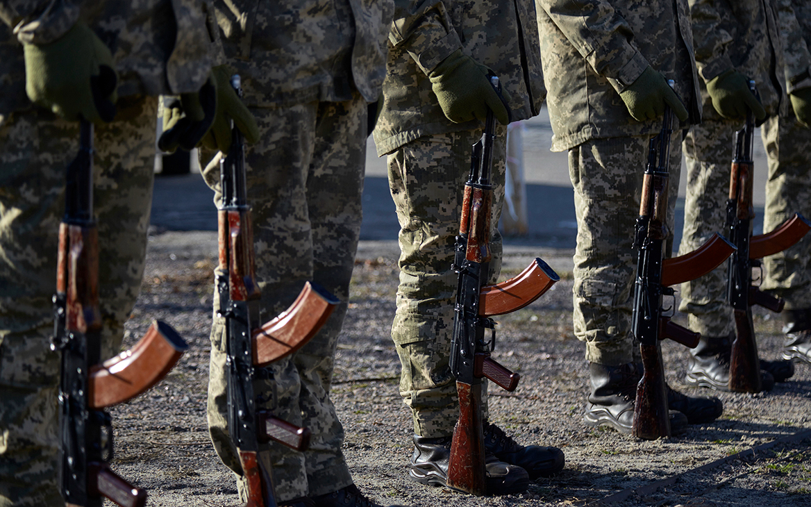 Зеленский заявил о готовности украинской армии ко всему