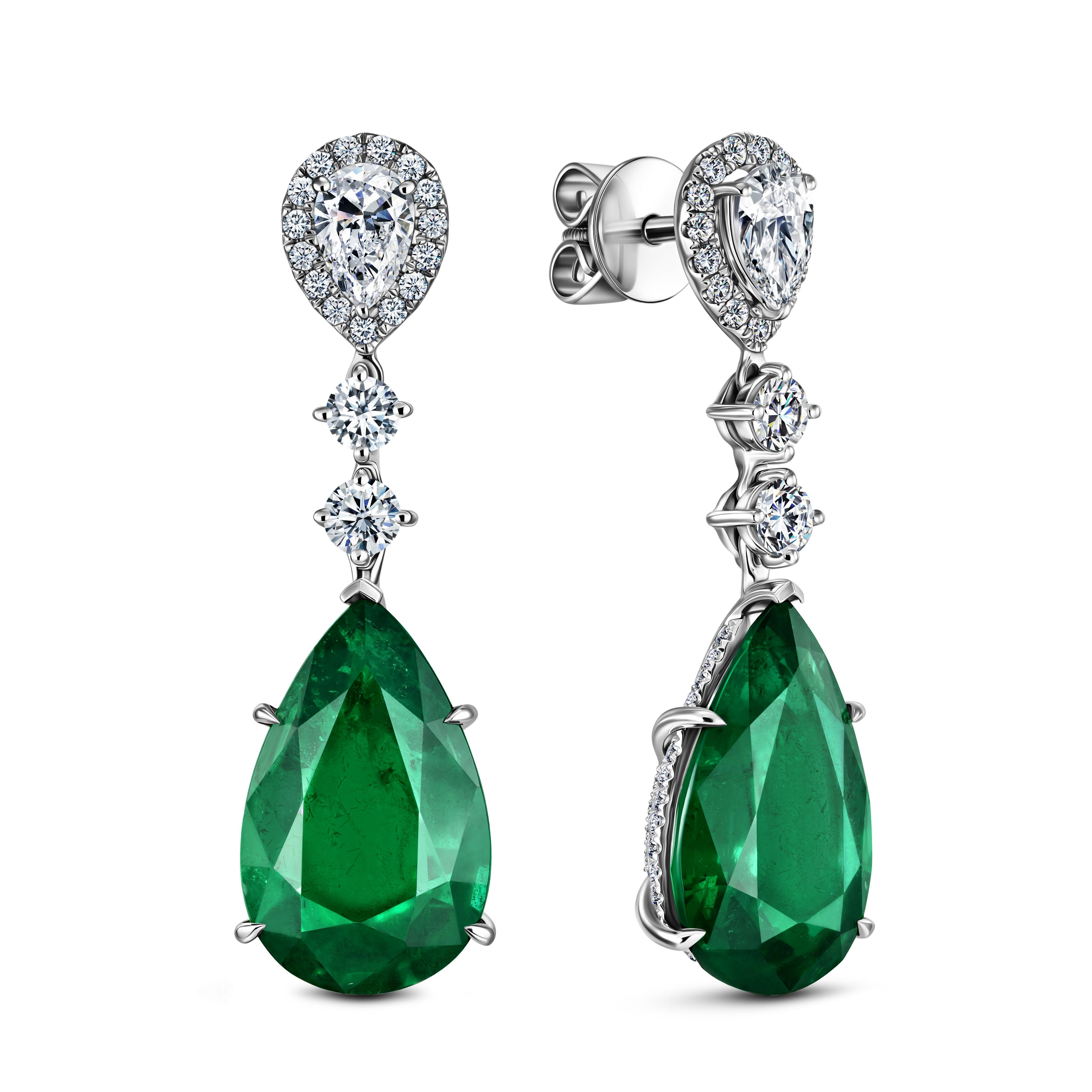 Серьги c бриллиантами и изумрудами, Royal Emerald, Miuz, от 12&nbsp;495&nbsp;000 руб. (Miuz)