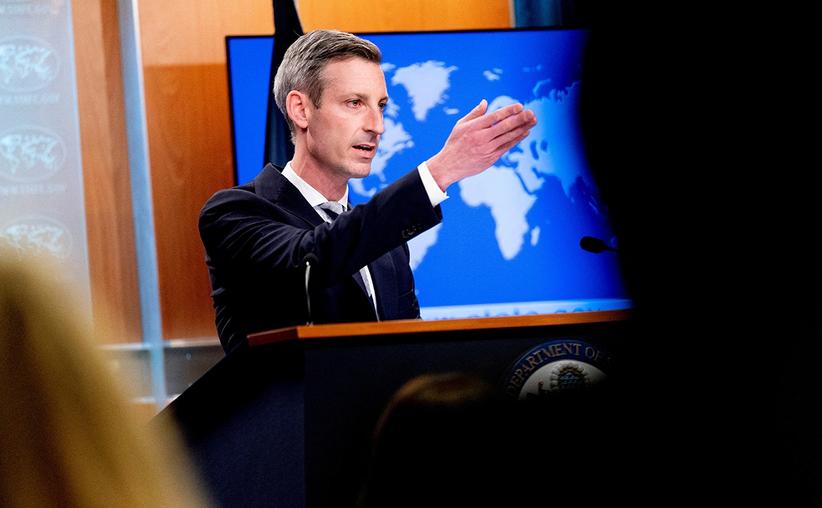 Andrew Harnik / Reuters