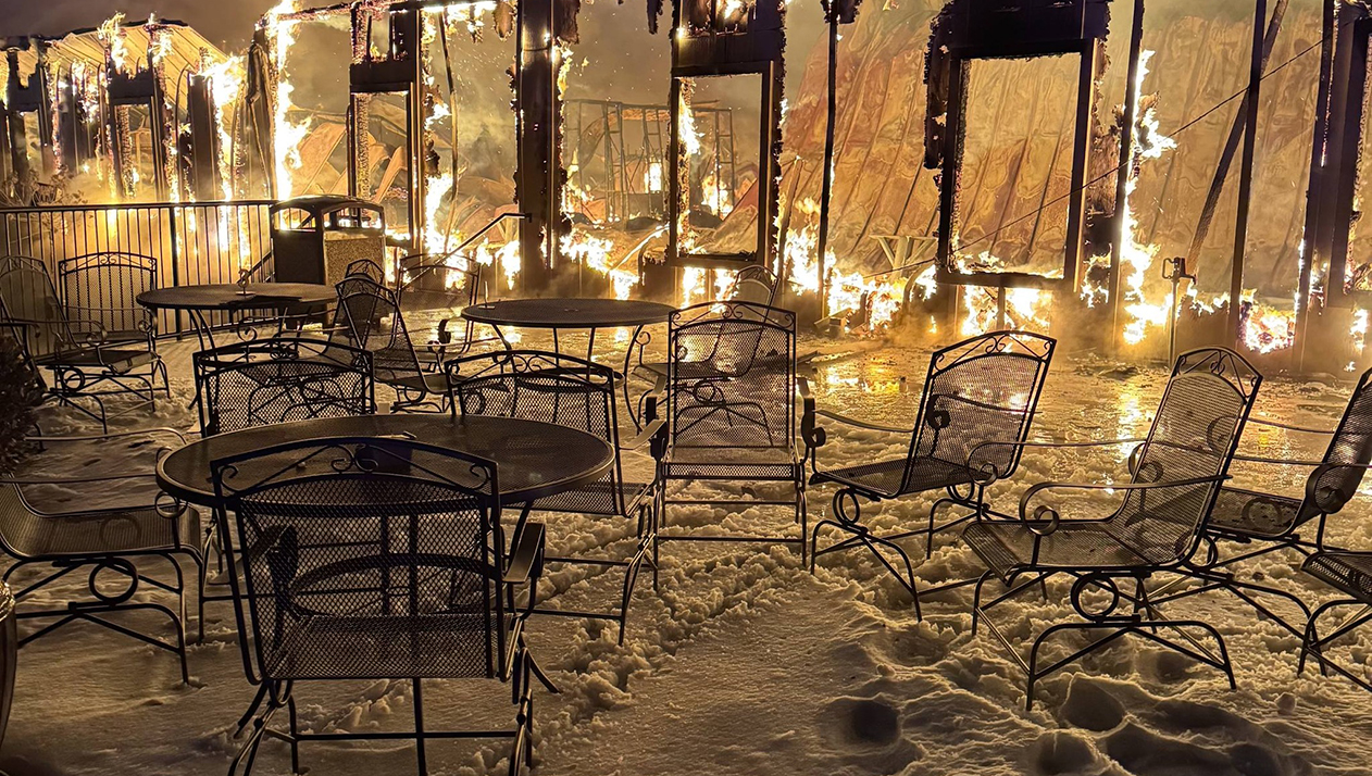 В США полностью сгорела первая органическая винодельня в штате Миссури