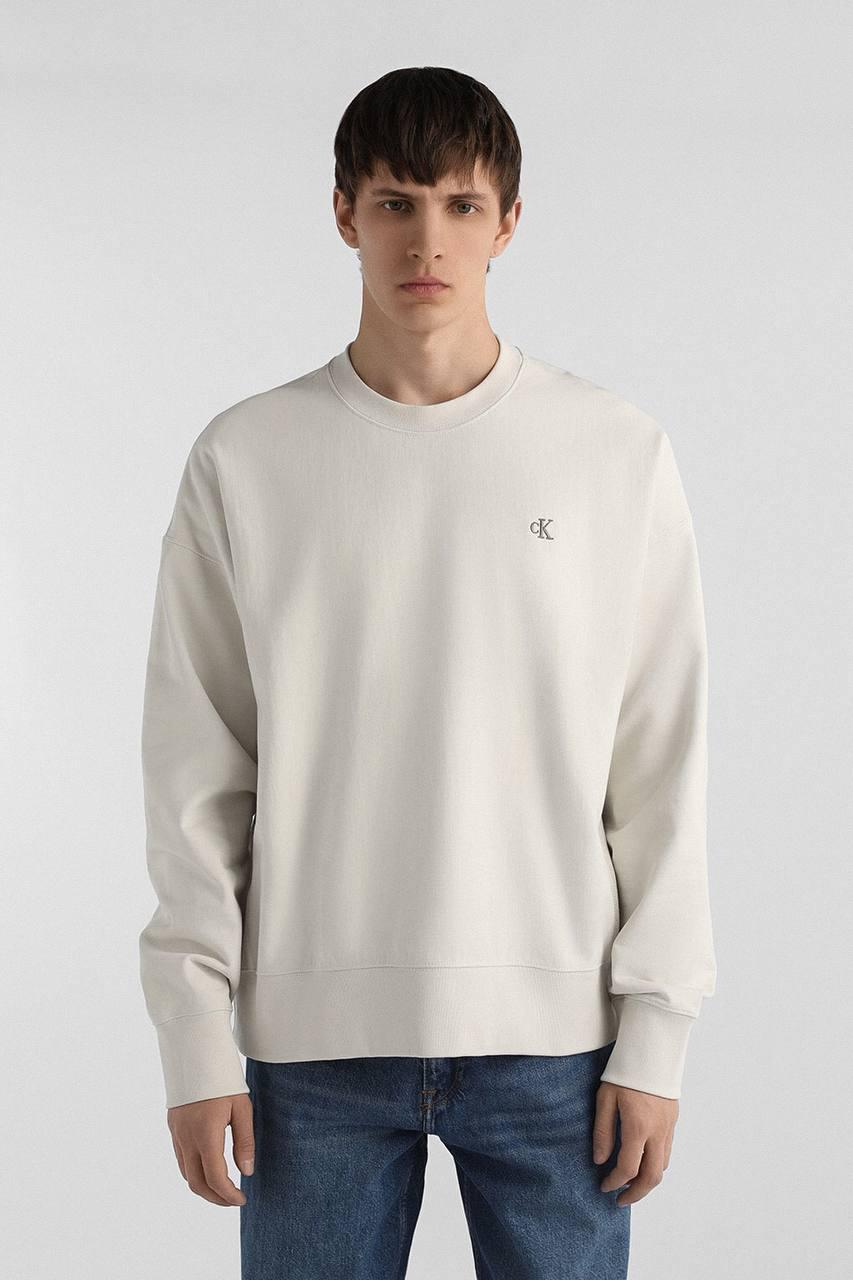 Свитшот хлопковый Calvin Klein Jeans, 15 990 руб.