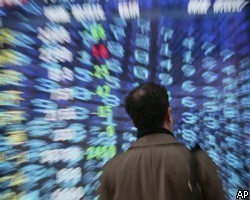 Индекс Nikkei впервые за три торговых сессии закрылся  ростом 