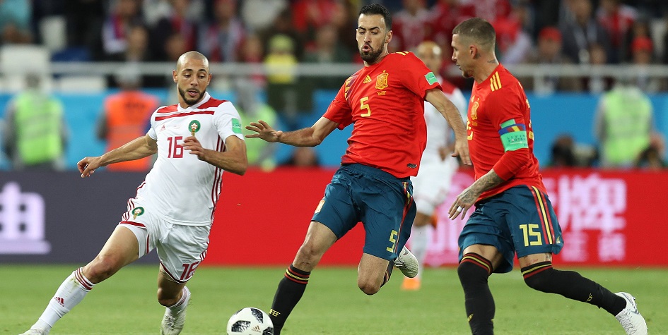 Испанцы сыграли вничью с Марокко и заняли первое место в группе