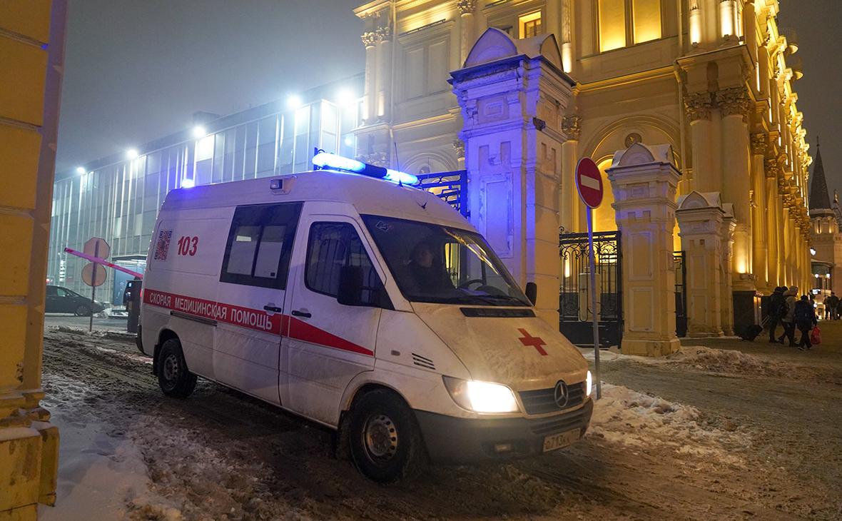 При пожаре на складе у трех вокзалов в Москве погибли пять человек