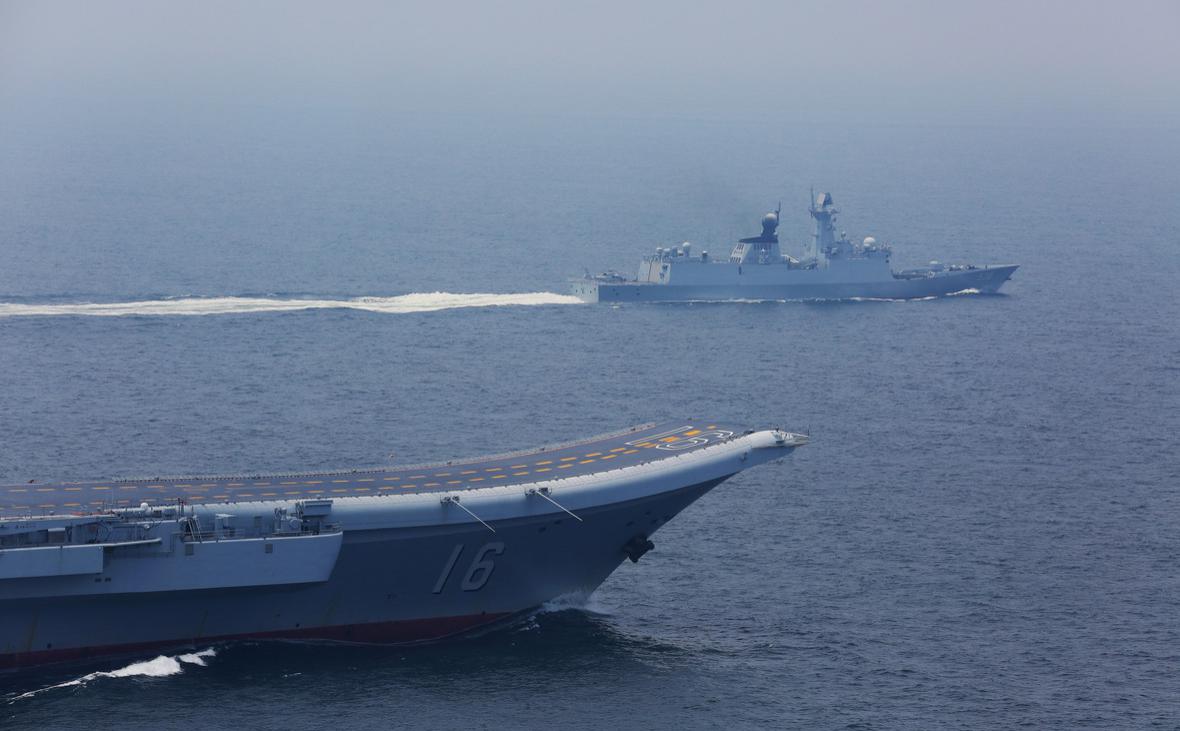 SCMP назвала учения ВМС Китая «демонстрацией силы» в Тихом океане"/>













