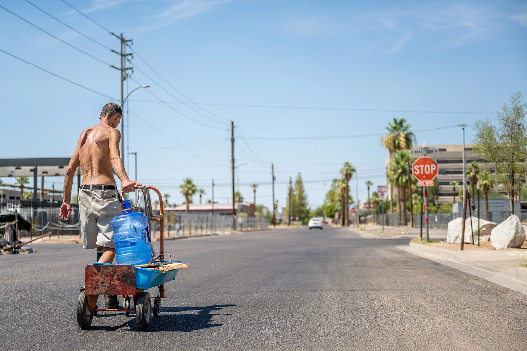 <p><br />
PHOENIX, ARIZONA - JULY 14: A person transports water jugs through a neighborhood on July 14, 2023 in Phoenix, Arizona. Today marks the Phoenix area&#39;s 15th consecutive day of temperatures exceeding 110 degrees. Record-breaking temperatures continue soaring as prolonged heatwaves sweep across the Southwest. (Photo by&nbsp;</p>