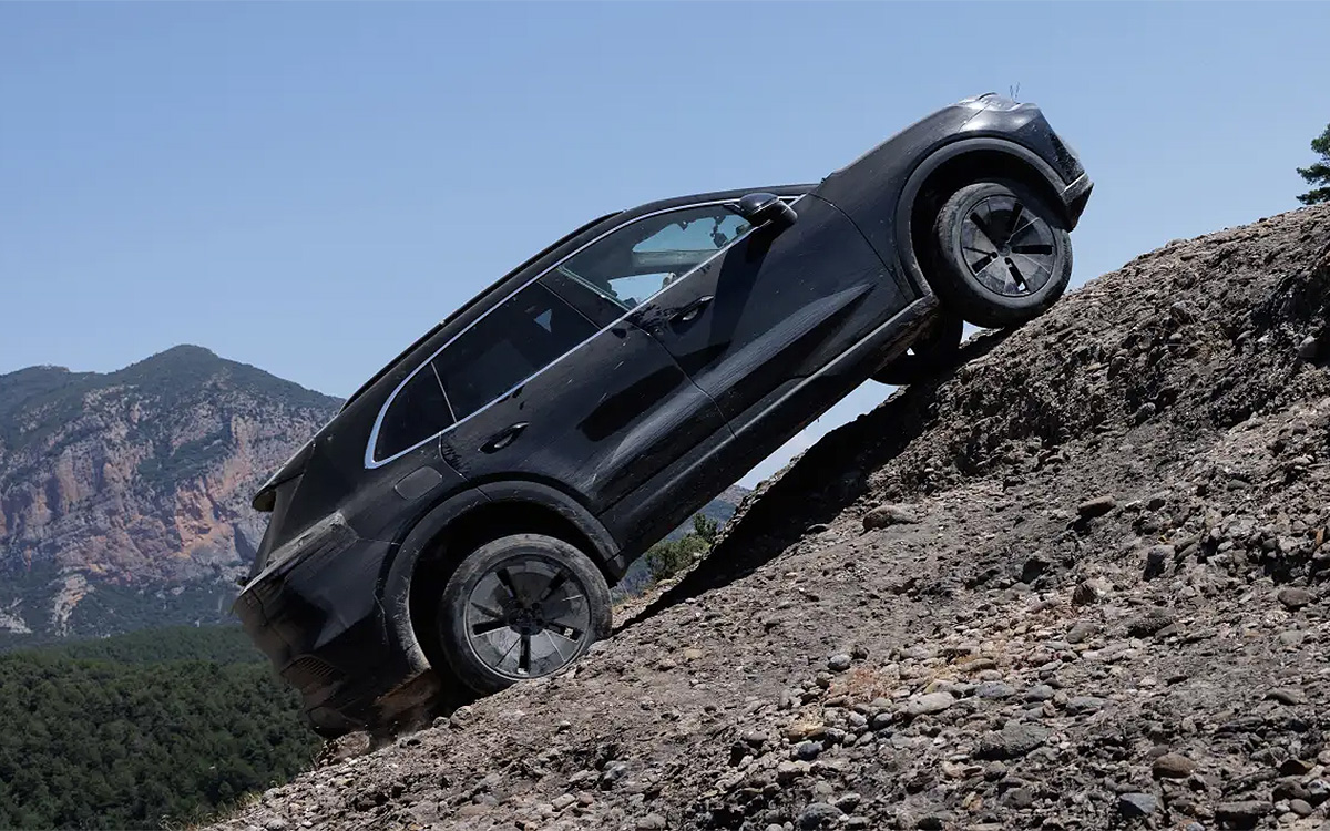 Porsche Cayenne Electric