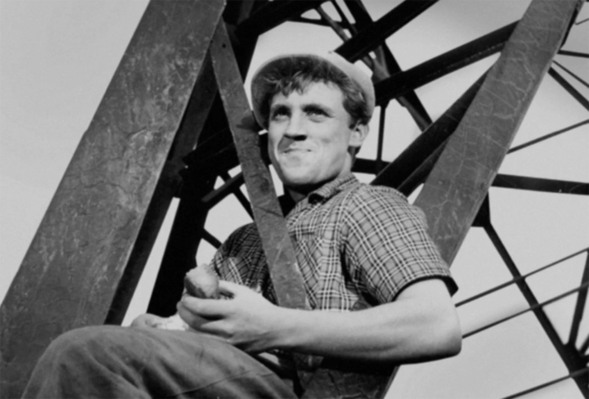 Фото: Кадр из фильма «Карьера Димы Горина», режиссер Фрунзе Довлатян