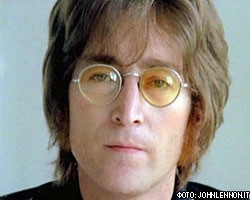 У статуи Джона Леннона в Ливерпуле украли очки