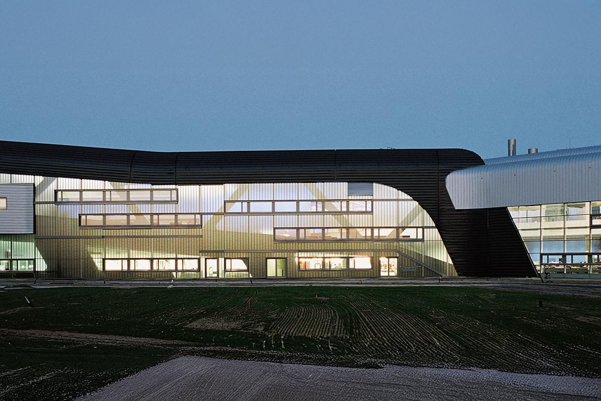 Штаб-квартира BMW в Лейпциге