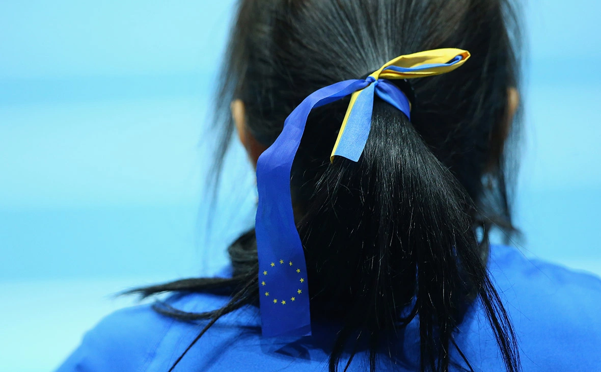 Julian Finney / Getty Images