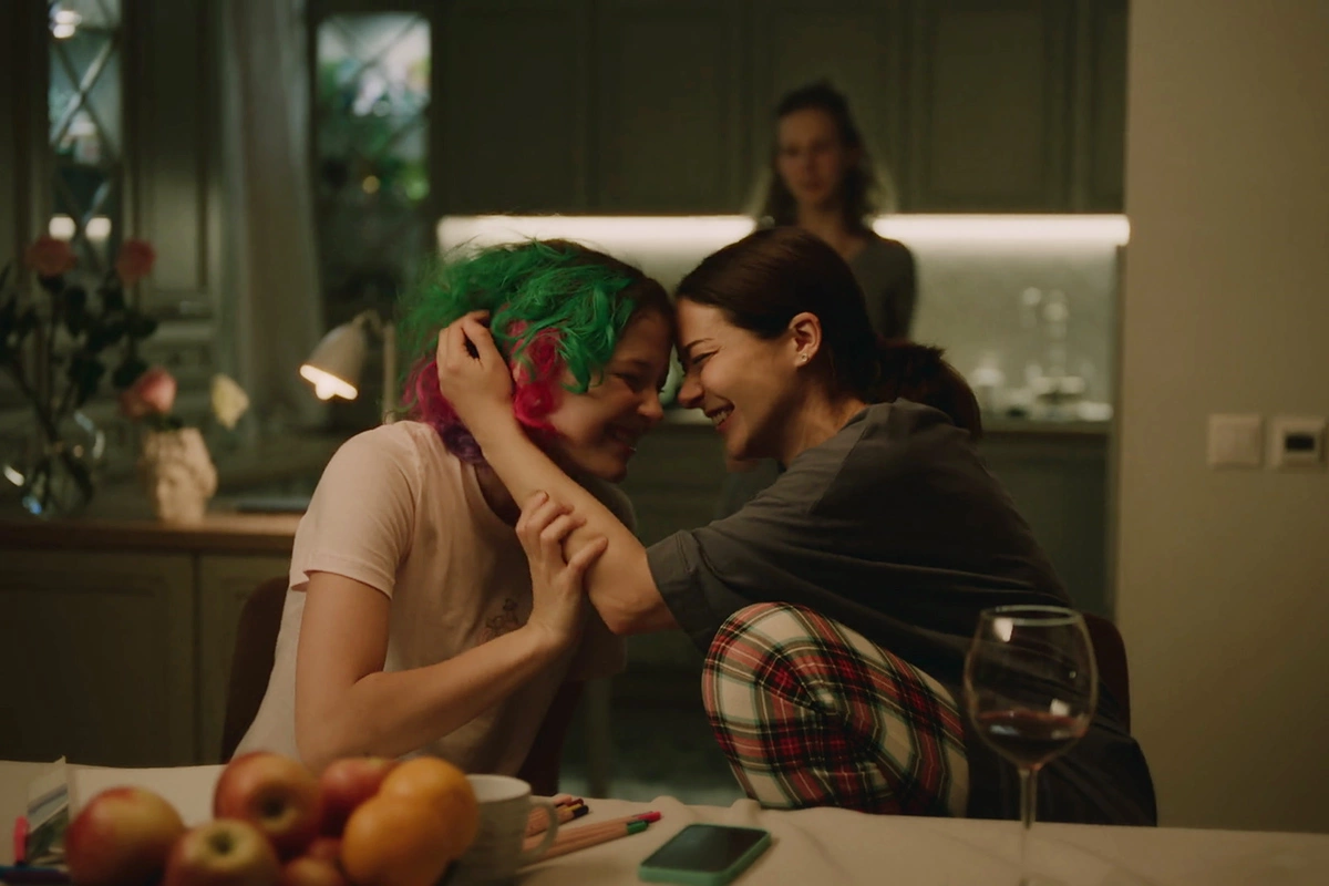 Кадр из сериала «Дыши»