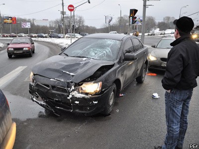 На юге Москвы сотрудник СКП сбил женщину и попытался скрыться