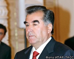 Президент Таджикистана провел совещание в связи с побегом 30 заключенных