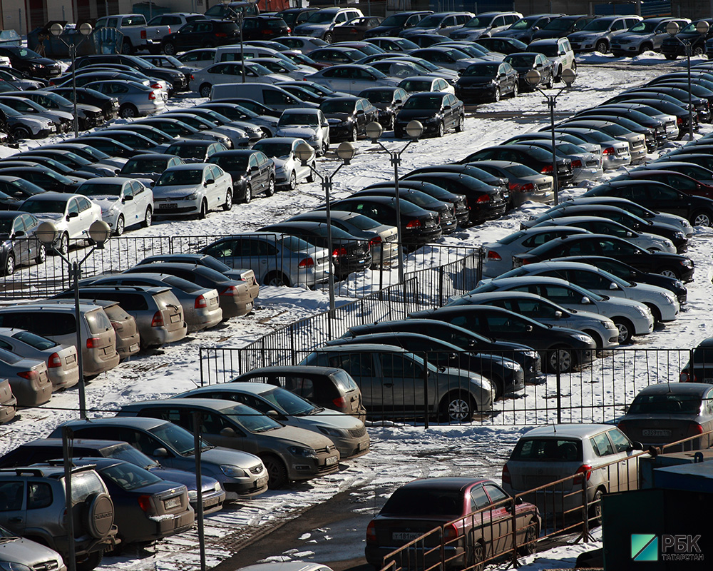 Снежный ком: в Казани вырос спрос на покупку машино-мест