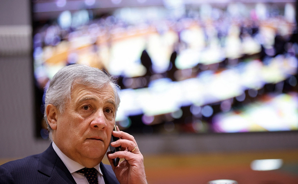 Johanna Geron / Reuters