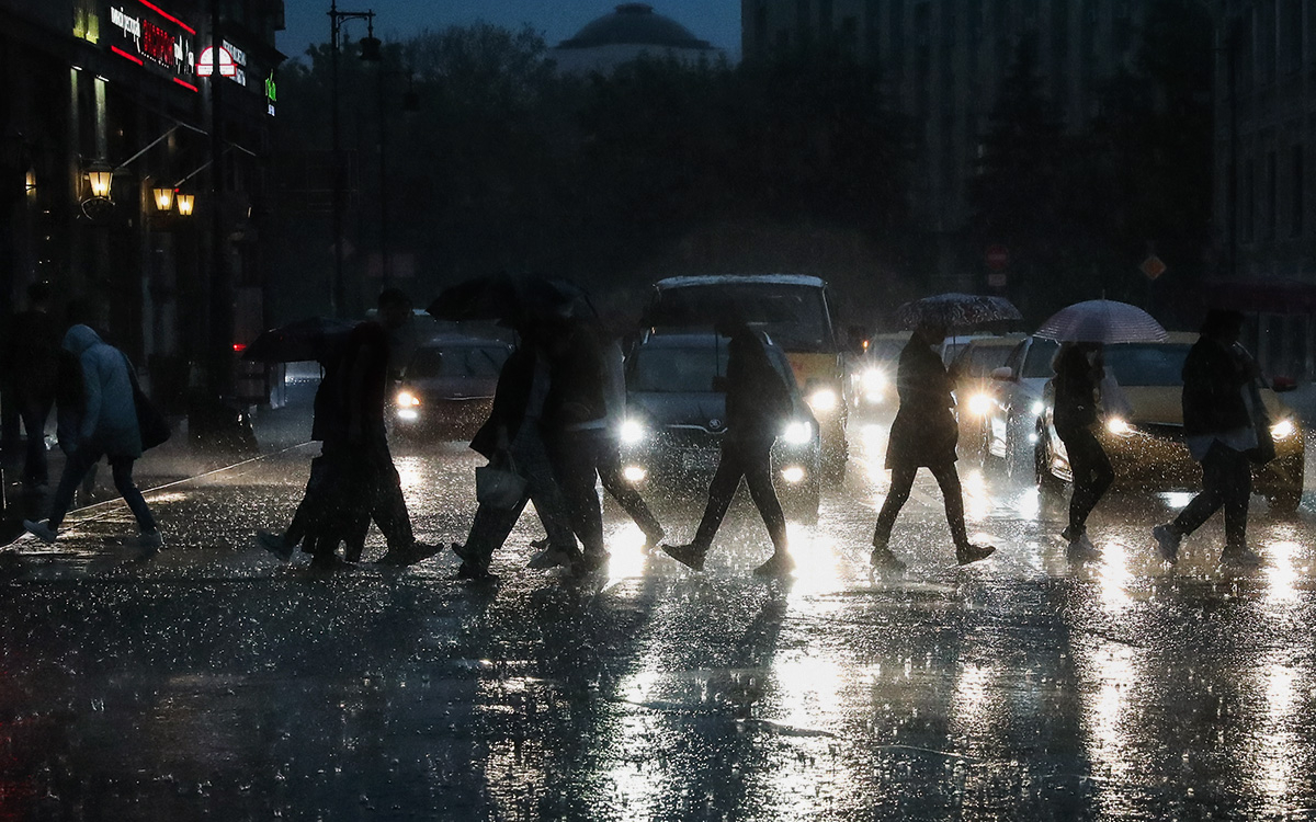 Дептранс Москвы предупредил о трехдневном ливне
