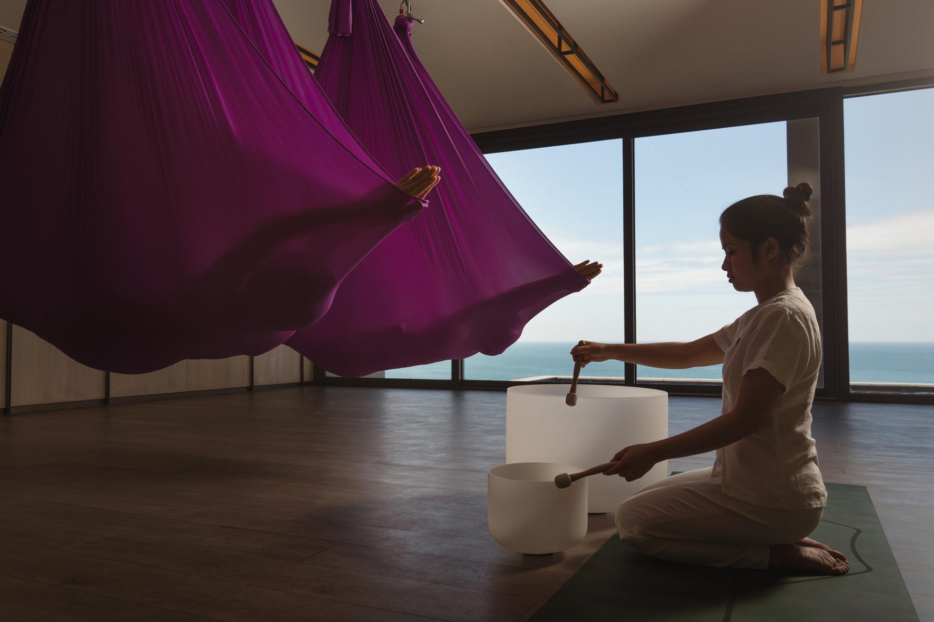 Медитация в гамаках