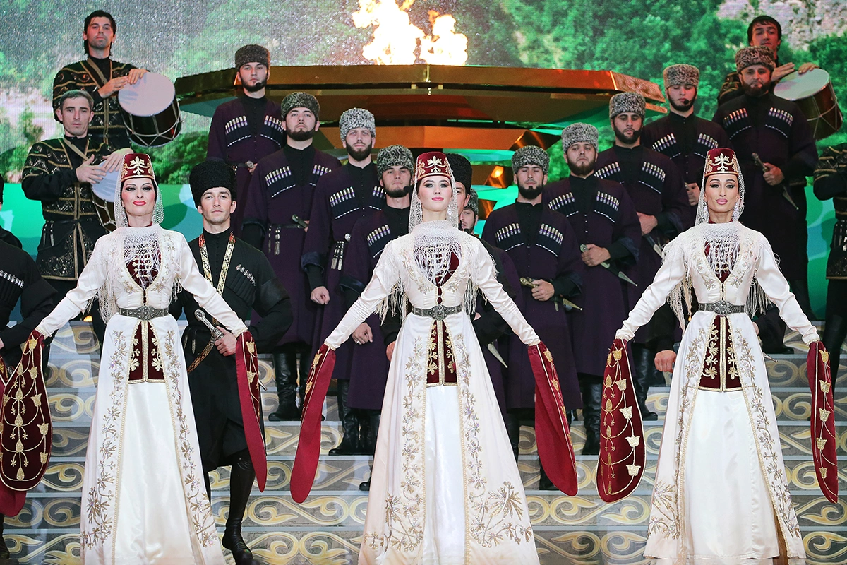 За 11 лет численность чеченцев выросла на 244 тыс. человек